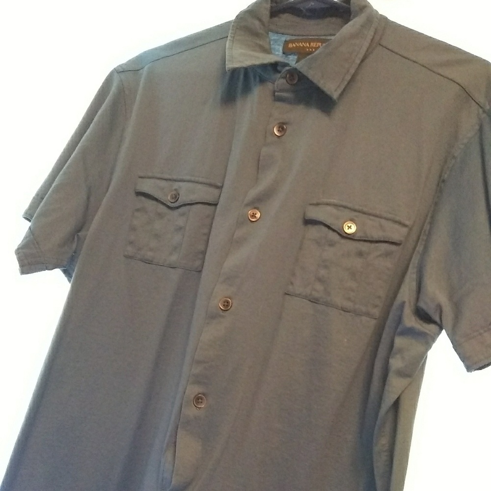 Gray shirt